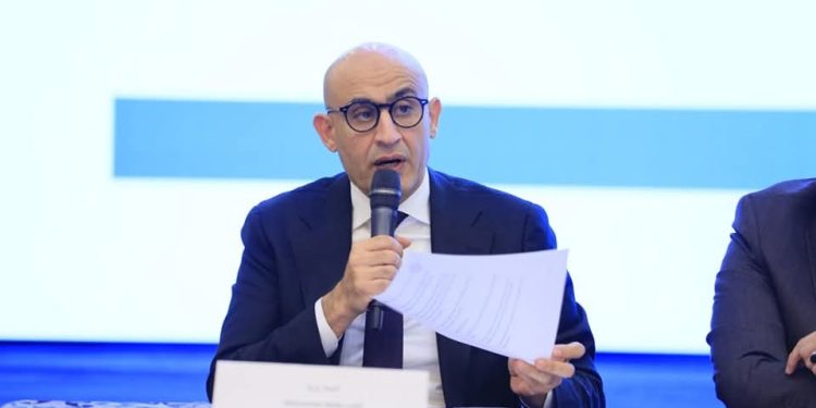 وزير التربية والتعليم يصدر قرارًا بمنح المدارس أجازة أسبوعًا بمناسبة عيد الفطر المبارك