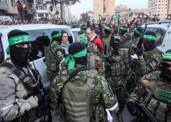 وفد حماس في القاهرة… لبحث صفقة شاملة تنهي الحرب وتتبادل الأسرى