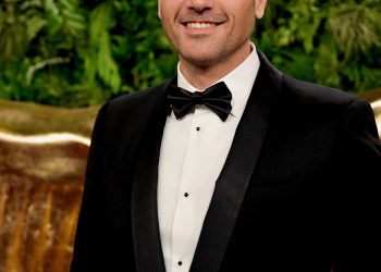 “أحمد عز”… يقود إنتاجًا ضخمًا بـ 25 مليون دولار في لندن