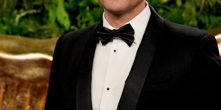 “أحمد عز”… يقود إنتاجًا ضخمًا بـ 25 مليون دولار في لندن