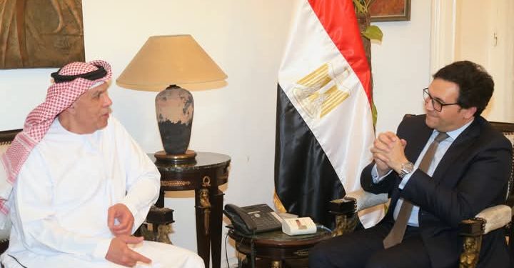 وزير الثقافة يعقد اجتماعًا موسعًا مع الهيئة العربية للمسرح استعدادًا لاستضافة الدورة الـ16 من مهرجان المسرح العربي