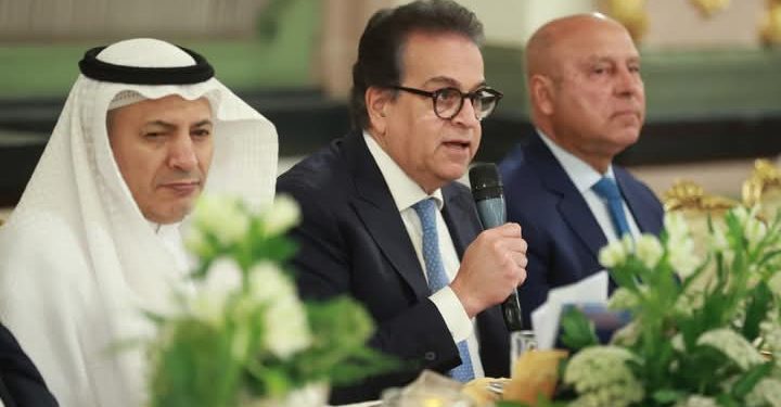 نائب رئيس مجلس الوزراء للتنمية البشرية وزير الصحة يشارك في جلسة حوارية مع مجلس الأعمال المصري السعودي لدعم الاستثمار