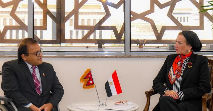 وزيرة البيئة تستقبل سفير النيبال لبحث سبل التعاون المشترك في مواجهة تحدى تغير المناخ