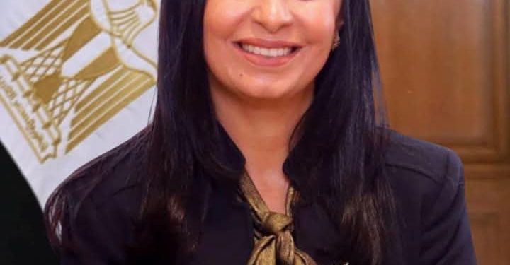 وزيرة التضامن الاجتماعي تتلقى تقريرًا عن تدخلات برنامج “تكافل وكرامة” في محافظتي شمال وجنوب سيناء