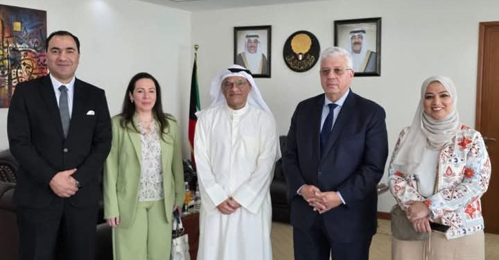خلال زيارته لدولة الكويت، الدكتور أيمن عاشور يلتقي نظيره الكويتي لتعزيز التعاون في التعليم العالي والبحث العلمي