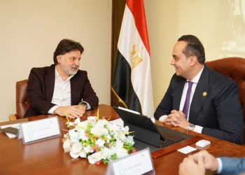 رئيس هيئة الرعاية الصحية يترأس اجتماعًا بوفد رفيع المستوى مع مجموعة مودست التركية المتخصصة في إدارة مستشفيات الصحة النفسية وعلاج الادمان