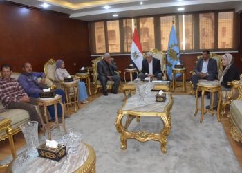 استجابة لمطالب المواطنين …محافظ الغربية يشدد على الإسراع في توقيع الأحوزة العمرانية على الطبيعة 