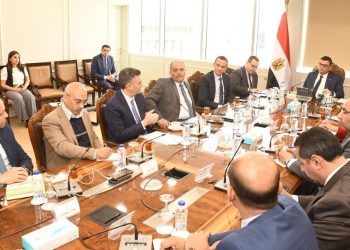 وزير الإسكان يُتابع معدلات تسويق عدد من مشروعات هيئة المجتمعات العمرانية الجديدة