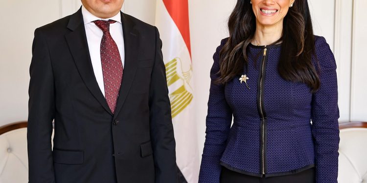 رانيا المشاط تبحث مع سفير كازاخستان لدى مصر استعدادات انعقاد الدورة السادسة للجنة المشتركة