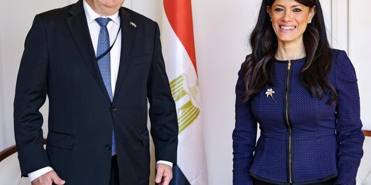 رانيا المشاط تستقبل سفير مملكة السويد الجديد لدى مصر لمناقشة فرص التعاون المشترك