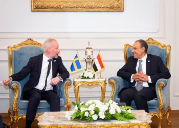 وزير الخارجية والهجرة يستقبل وزير الدولة المعنى بالهجرة بوزارة العدل السويدية