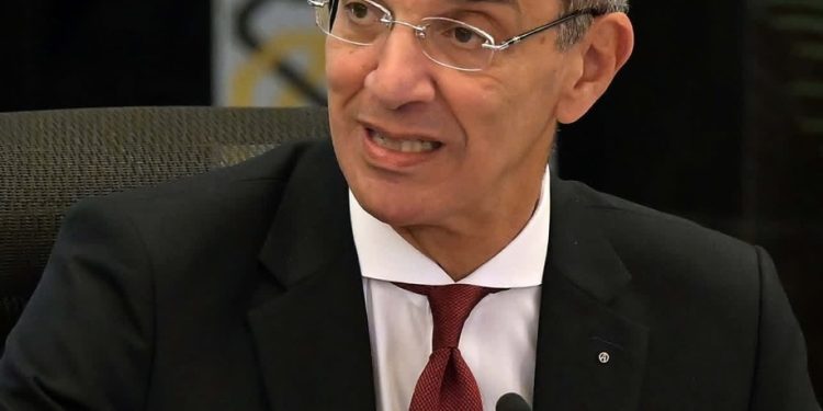 وزير الاتصالات يستعرض جوانب مبادرة ” الرواد الرقميون Digilians  “