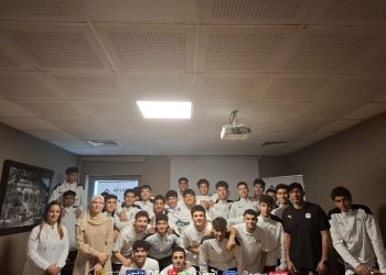 ندوة للاعبي المنتخب الوطني تحت 17 عامًا عن المنشطات قبل مواجهة أنجولا