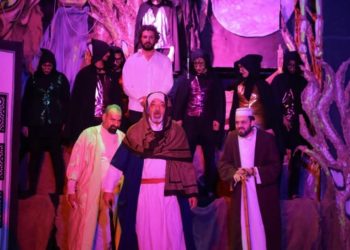 محافظ دمياط يشهد العرض المسرحي “ملحمة السراب” على مسرح قصر ثقافة فارسكور