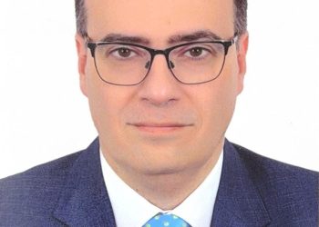 قرار جمهوري بتكليف حاتم نبيل بالقيام بأعمال رئيس الجهاز المركزي للتنظيم والإدارة لمدة عام