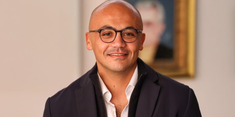 أحمد حسام عوض في سويسرا للمشاركة في ماجستير الأحداث الرياضية