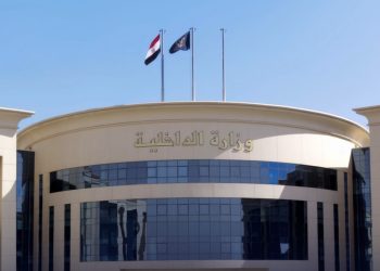 اتخاذ الإجراءات القانونية حيال شخص لقيامه بغسل ١٢٠ ميلون جنيه متحصلة من الاتجار بالعملات الأجنبية