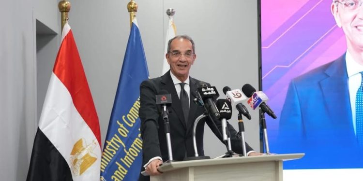 وزير الاتصالات يشهد ختام فعاليات النسخة الثانية لمؤتمر علوم البيانات والذكاء الاصطناعى للشرق  الأوسط