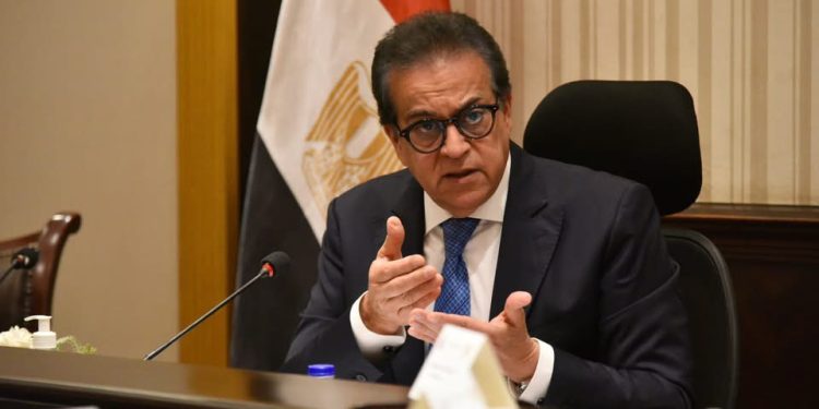 نائب رئيس مجلس الوزراء وزير الصحة يترأس اجتماعًا لبحث ودراسة فرص تعزيز الاستثمارات العالمية في السوق المصري