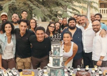 استأنف تصوير فيلم “إن غاب القط”