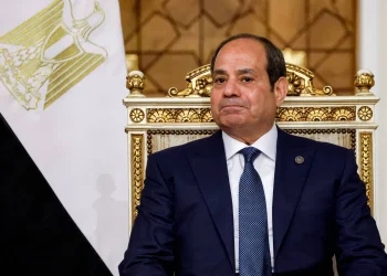 الرئيس السيسي يصل الي الكويت في ثاني محطات جولته الخليجية