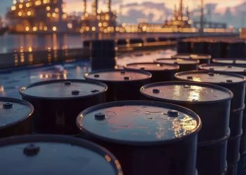 انخفاض أسعار النفط بنسبة 1.3% مع تراجع مخاوف نقص الإمدادات