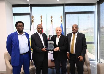 أبو ريدة يلتقي رئيس الاتحاد السوداني