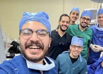 معجزة طبية في قلب مستشفى سيد جلال: إعادة يد مبتورة إلى الحياة بعد حادث مروع