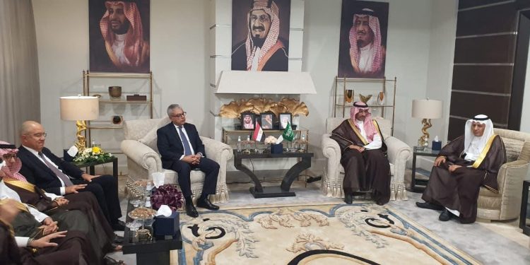 السفير المصري في الرياض يشارك في الملتقى الصناعي المصري السعودي