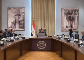 رئيس الوزراء يعقد اجتماعًا بشأن استعدادات تقديم مصر ملف استضافة اجتماعات صندوق النقد ومجموعة البنك الدوليين عام 2029