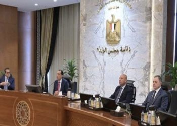 الحكومة: انخفاض بأسعار بعض السلع خلال أبريل .. ومتابعة دورية للأسواق