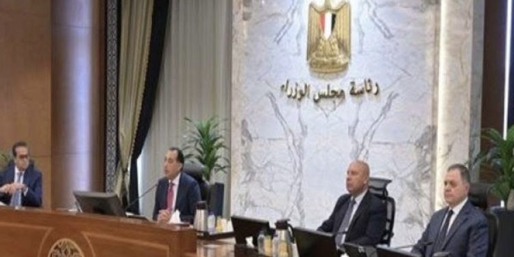 الحكومة: انخفاض بأسعار بعض السلع خلال أبريل .. ومتابعة دورية للأسواق