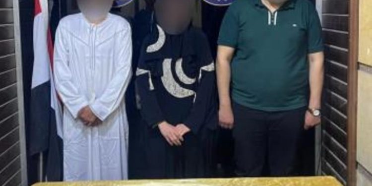 تفاصيل احتجاز 3 أشخاص لسيدة وإكراهها على توقيع إيصالات أمانة بالأميرية