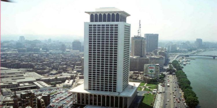 مصر تدين دعوات منظمات استيطانية إسرائيلية متطرفة لتفجير المسجد الأقصى المبارك وقبة الصخرة