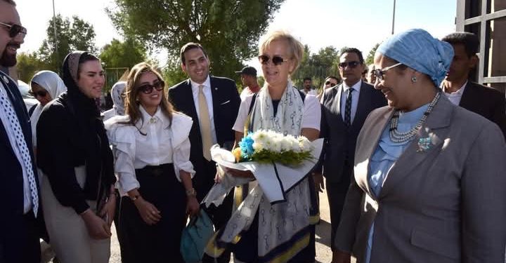 هيئة الرعاية الصحية تستقبل سفيرة الاتحاد الأوروبي ورئيس المجلس القومي للمرأة ومحافظ أسوان في زيارة للمستشفيات التابعة للهيئة بالمحافظة