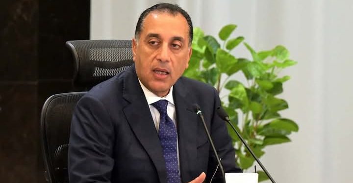 رئيس الوزراء يبدأ جولة تفقدية بعدد من المشروعات الخدمية والتنموية بمحافظة الغربية 