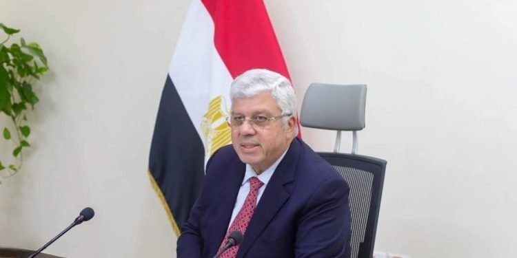 “وزير التعليم العالي” يعلن عن إطلاق جيل جديد من الجامعات المتخصصة لمواكبة الثورة الصناعية الخامسة ورؤية “مصر 2030”