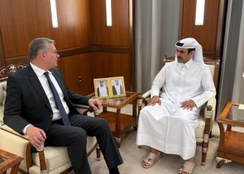 وزير البترول والثروة المعدنية في زيارة إلى دولة قطر .. ويلتقي وزير الطاقة القطري