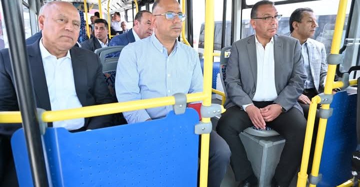 وزير الصناعة والنقل يتفقد محطات المرحلة الأولى من مشروع الأتوبيس الترددي BRT الممتدة من محطة أكاديمية الشرطه وحتى محطة الإسكندرية الزراعي
