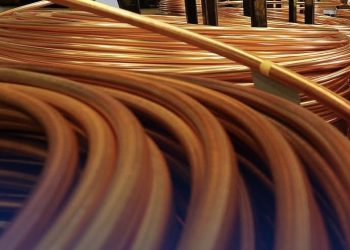 النحاس يرتفع إلى 9212 دولاراً مع تراجع التوترات التجارية