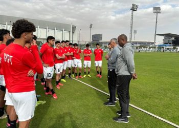 أبوريدة يرفع معنويات منتخب الشباب فى التدريب الختامي لمواجهة زامبيا