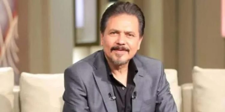 وزير الثقافة يُجدد تكليف الفنان محمد رياض رئيسًا للمهرجان القومي للمسرح المصري