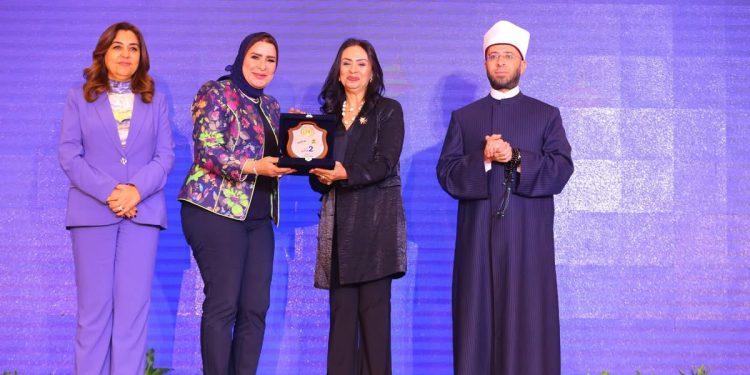 وزيرة التضامن الاجتماعي تشهد حفل تكريم المؤسسات الأهلية الفائزة في مسابقة ” أهل الخير 2025