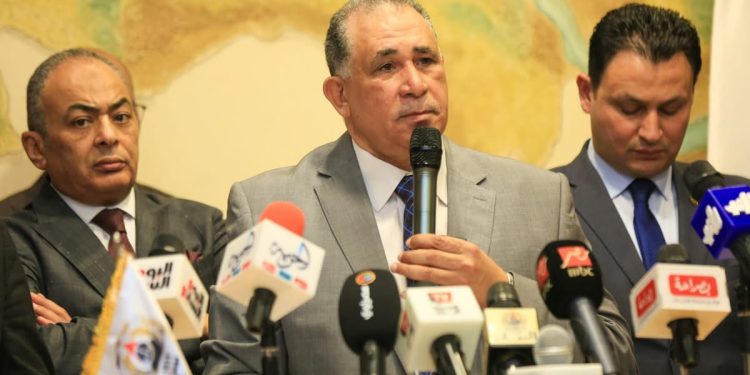 قرارات مجلس النقابة العامة ومجالس النقابات الفرعية بشأن أزمة زيادة الرسوم القضائية