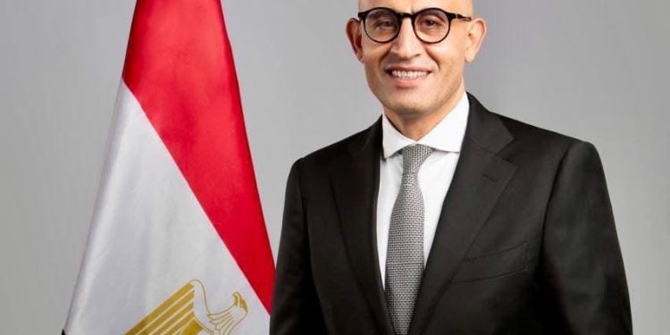 وزير التربية والتعليم يعلن بدء العام الدراسي 2025 / 2026 في المدارس الدولية يوم 7 سبتمبر المقبل