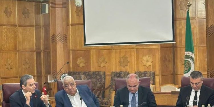 نقيب الإعلاميين : الضمير والأخلاق أساس بناء الحضارات والتعايش السلمي بين الأمم والشعوب