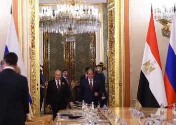 السيسي يلتقي مع الرئيس الروسي