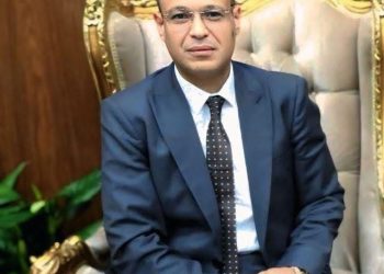 خالد عبدالغفار يصدر قرارًا بندب «بيتر وجيه» مساعدًا لوزير الصحة لشئون الطب العلاجي