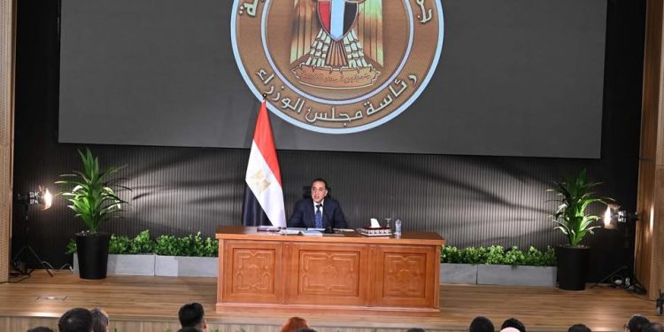 رئيس الوزراء يستقبل 150 شابًا وفتاة من القيادات الشبابية من 80 دولة  ضمن فعاليات النسخة الخامسة من “منحة ناصر للقيادة الدولية”