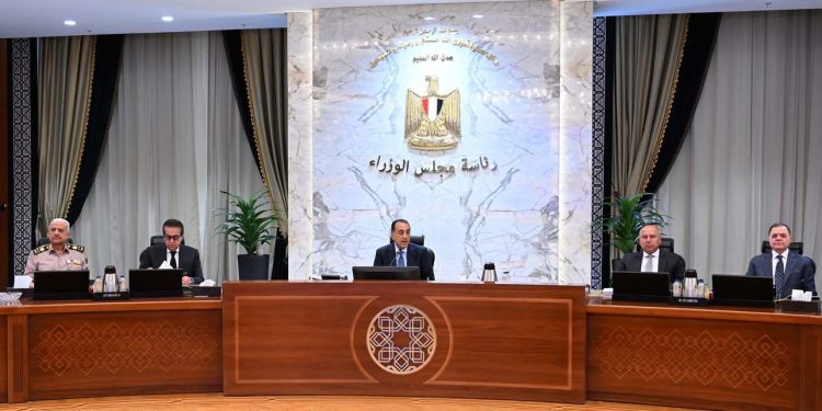 رئيس الوزراء: الجولات المُوسعة بمناطق التطوير في المنطقة الاقتصادية لقناة السويس دعماً لتوجه الدولة